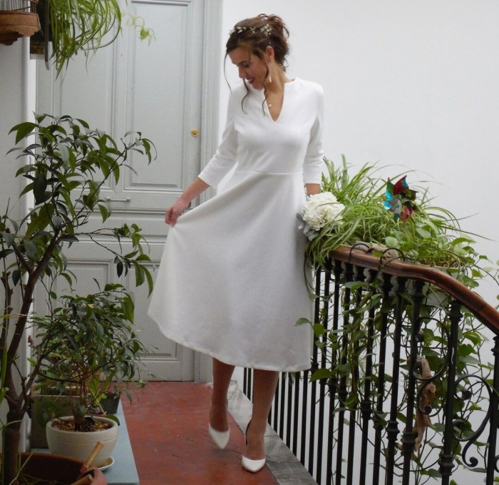 Long sleeve dress for winter wedding guest